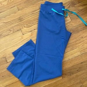 Livingston basic small pants